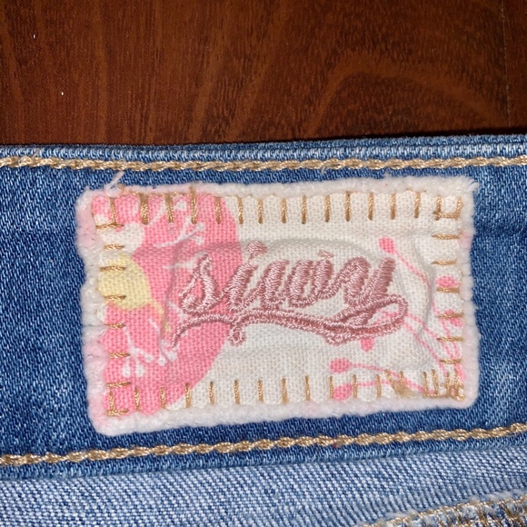 🌿 SIWY Lightwash Cut-Off Jean Shorts - Picture 6 of 6